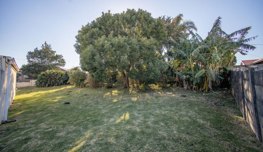 4 Bedroom Property for Sale in Sunnyridge Eastern Cape